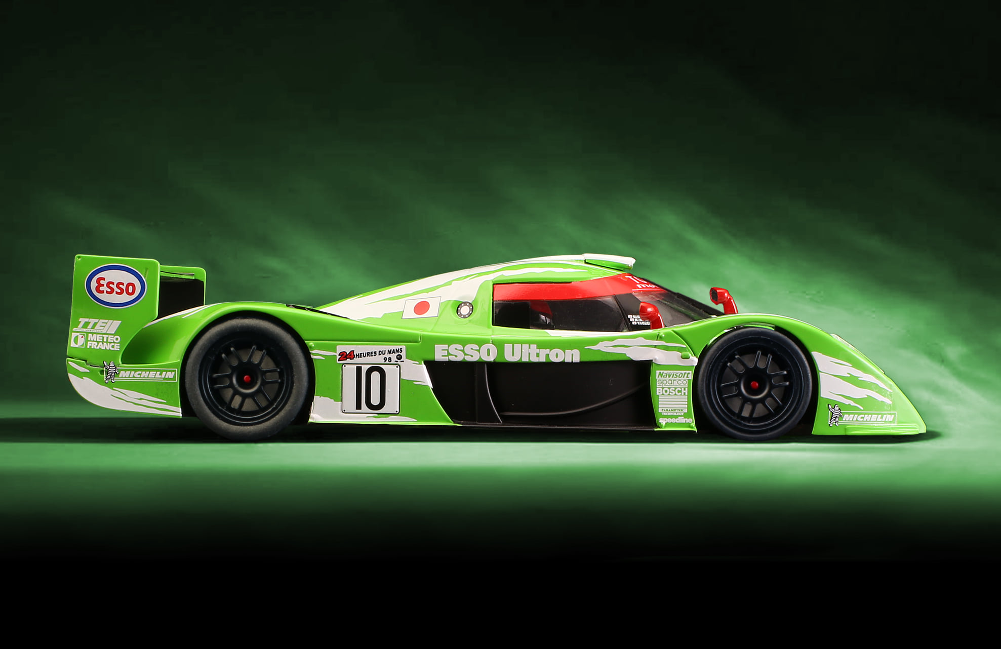 RS0120 Toyota GT1 Esso Ultron Green #10